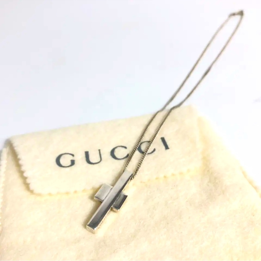 GUCCI Cross Necklace Pendant SILVER 925  15.7” with Gucci Dust bag
